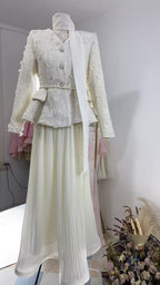 Chanel-style Pearl And Butterfly Jacket With Pleated Skirt Set